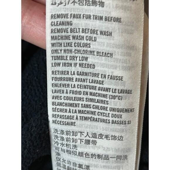 Abercrombie & Fitch Black Hooded Puffer Jacket Girls Size XS - Picture 7 of 8